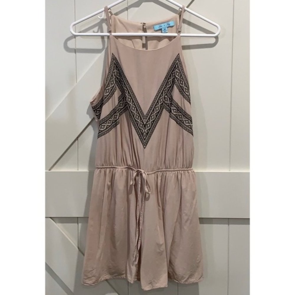 She + Sky Beige & Black Short Romper Size Medium